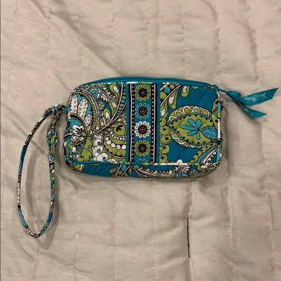 Vera Bradley Aqua Blue Paisley Wristlet – NWOT, Great Find! - Picture 1 of 3
